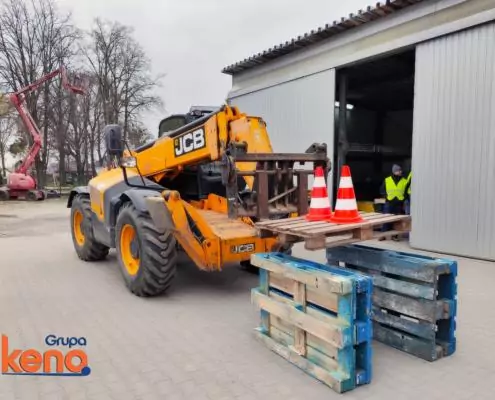 Kurs na ładowarki teleskopowe (JCB, Manitou, Merlo), uprawnienia na ładowarkę UDT.